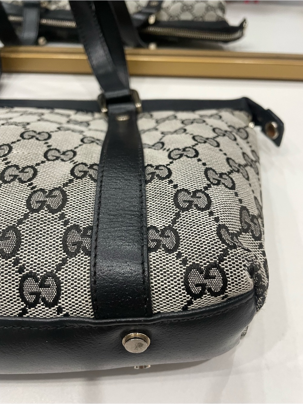 Gucci Black & Beige GG Canvas Tote Bag - Picture 7 of 16